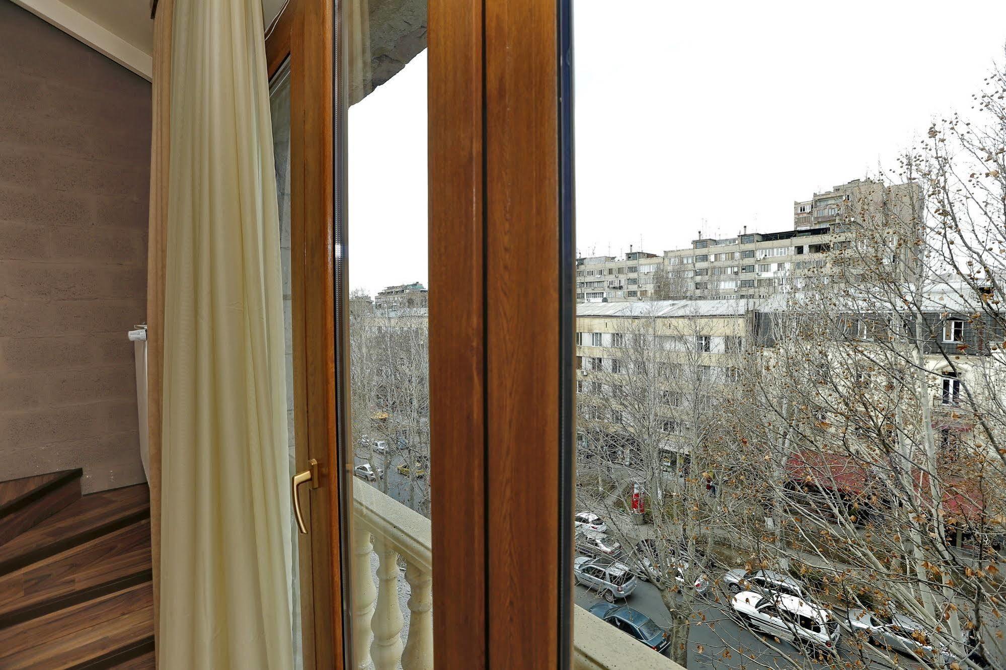 Grammy Apartments City Center Yerevan Exterior photo