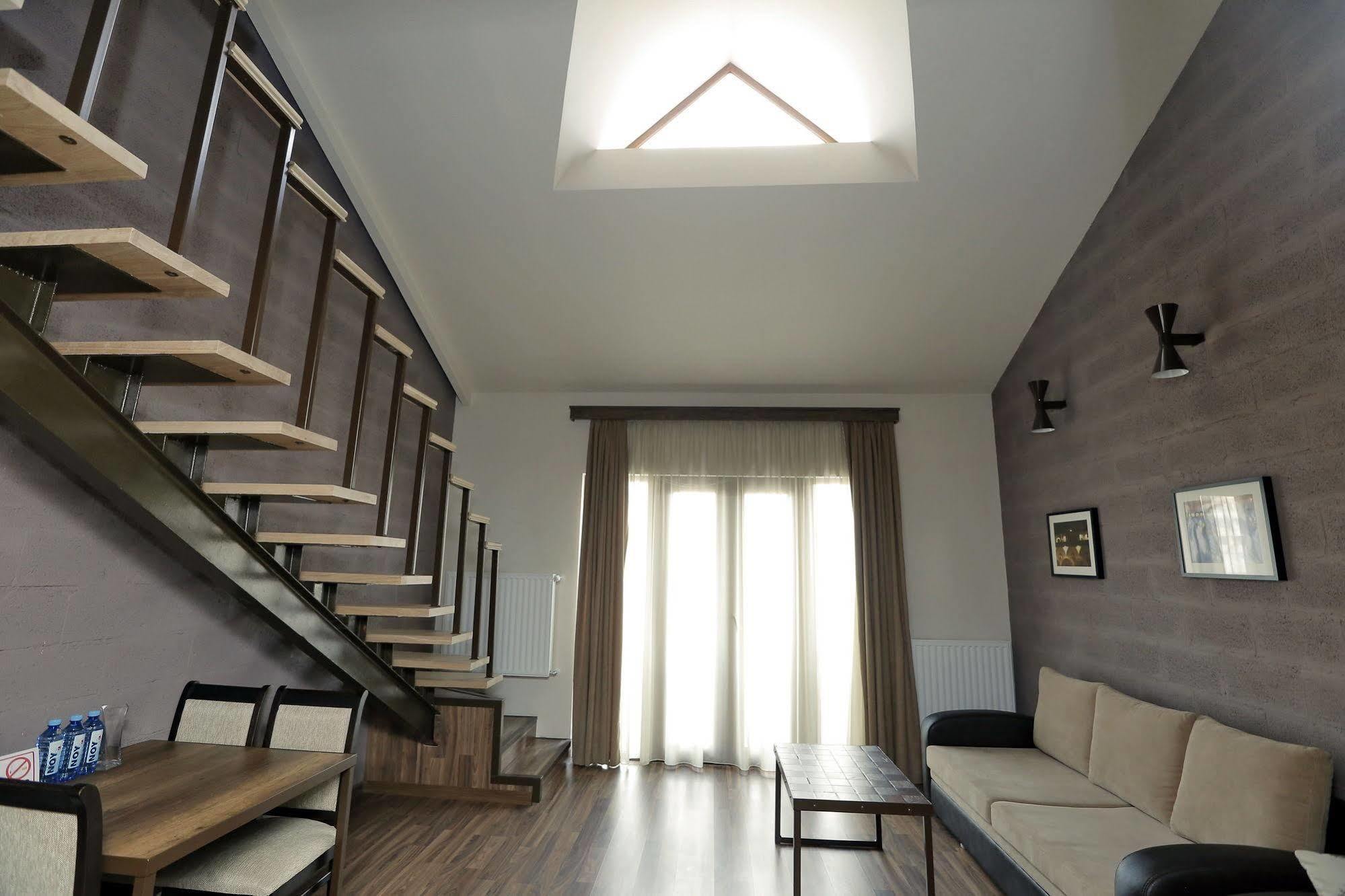 Grammy Apartments City Center Yerevan Exterior photo